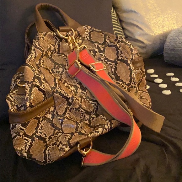 Backpack - Picture 3 of 4